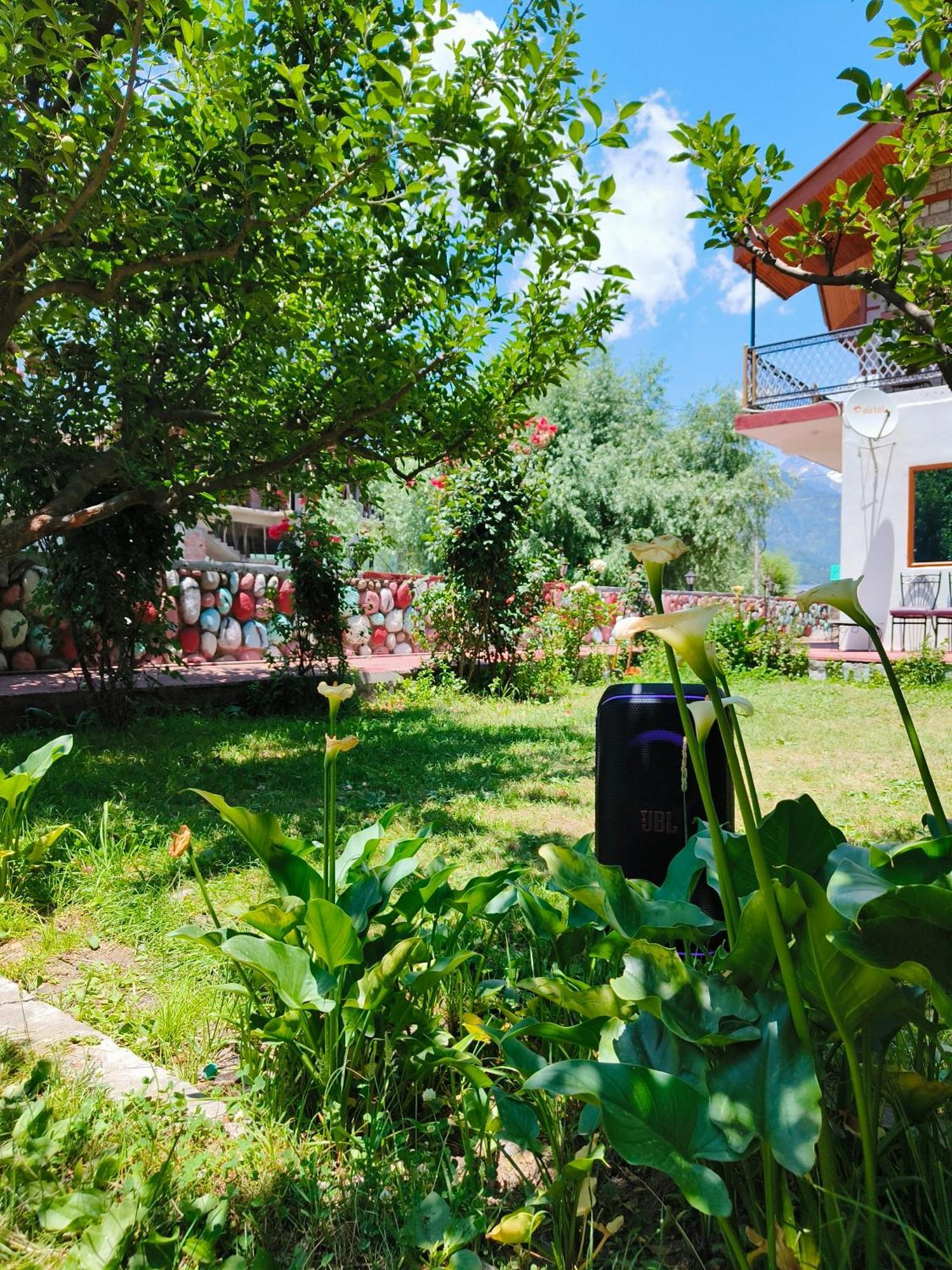 Melody Orchard Cottage Jagatsukh Exterior foto